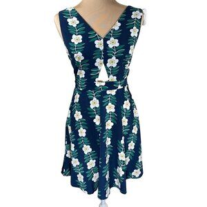 Molly Bracken Front Keyhole Fit and Flare Dress Navy White Floral Size XS Extra